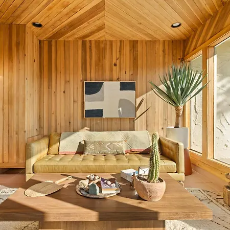 Ocotillo Sol Eclectic Desert Retreat With Pool